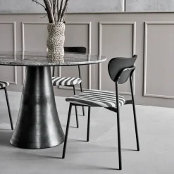 Chairs, HDMust, Schwarz/Off-Weiß