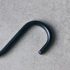 Haken, Snap, Schwarz