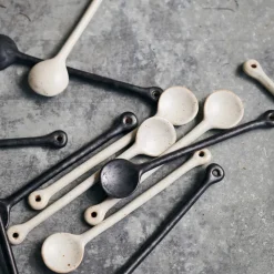 Löffel, Pion, Grau/ weiß