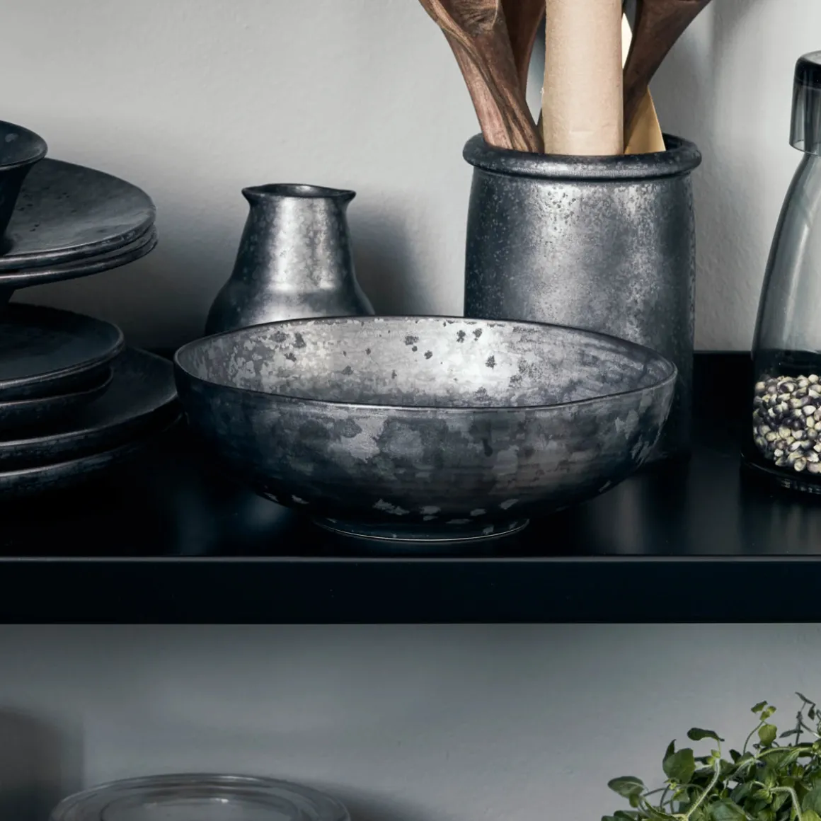 Schüssel, Pion, Schwarz/Braun