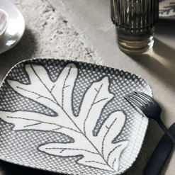 Teller, HDEiche, Grau/Blau