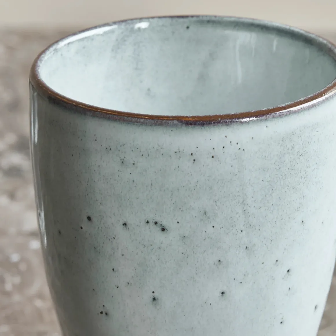 Thermobecher, Liss, Hellgrau