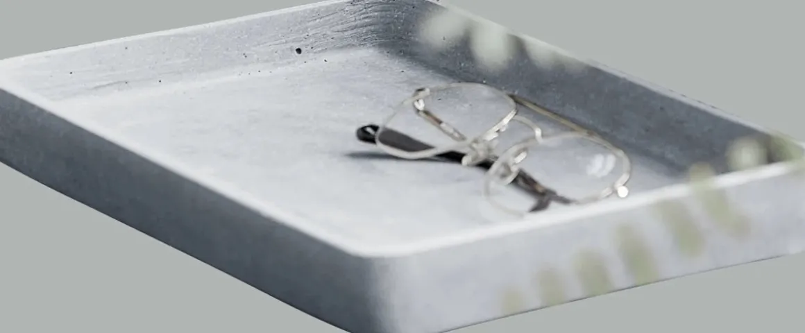 Tischleuchte, Note, Messingbraun