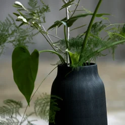 Vase, Groove, Schwarz