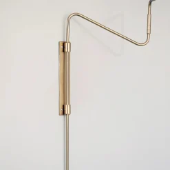 Wandleuchte, Swing, Messing